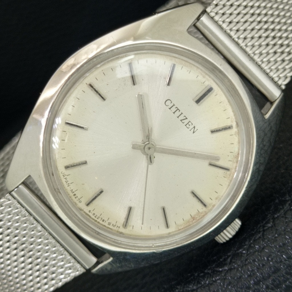 Vintage 1976 Citizen Automatic Mens Silver Watch WDaydate  Silver Accents